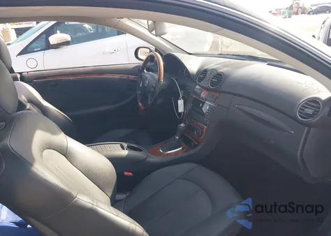 2009 Mercedes-Benz Clk 350 из США, поврежденный, VIN WDBTJ56H29F268626